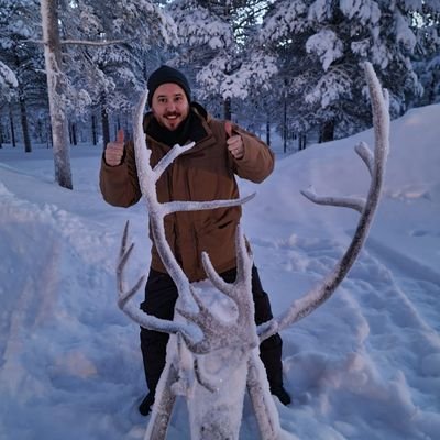 aaronbeep's profile picture. Bird person. Homo. Renowned Concern Troll.