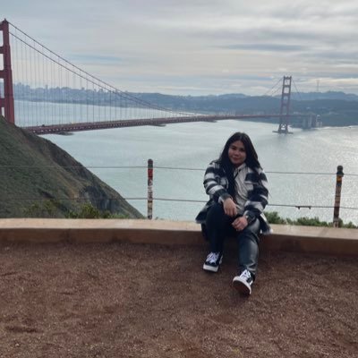 emilyledesmaaa's profile picture. 