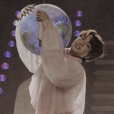 icedoll__s's profile picture. ɪꜰ ɪ ᴡᴀɴᴛ ᴛᴏ ꜱᴜᴄᴄᴇᴇᴅ, ᴇᴠᴇɴ ᴛʜᴏᴜɢʜ ɪ’ᴍ ᴀꜰʀᴀɪᴅ
ɪ ɴᴇᴇᴅ ᴛᴏ ꜱᴇᴛ ᴜᴘ ᴀ ᴛʀᴀᴘ ᴄᴀʟʟᴇᴅ ꜰᴀɪʟᴜʀᴇ
ɪ’ᴍ ᴏɴ ᴀ ʜᴇʟʟᴇᴠᴀᴛᴏʀ, 
ᴍʏ ʜᴇʟʟᴇᴠᴀᴛᴏʀ

💌𝕂𝕚𝕞 𝕊𝕖𝕠𝕜𝕛𝕚𝕟