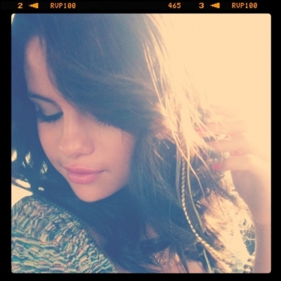 @selenagomez Who says Who says you're not perfect Who says you're not worth it Who says you're the only one that's hurting Trust me
That's the price of beauty.