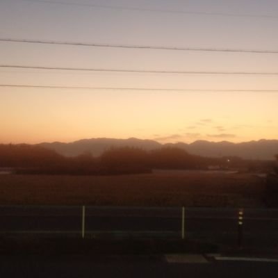 7JVrQhT1fEN0V1c's profile picture. 星野源さん、米津玄師さん、HIPPYさん好きな40代。兵庫県在住。音楽･ラジオと犬猫・コアラ・ポチャッコ・ハローキティ・スポーツ観戦好き。夫IDDMなどあり、私うつ病などあり。長女医療従事者目指す専門学校生、二女若年性ミオクロニーてんかん持ちながらも勉強とバイト頑張ってる高校生、長男運動とゲーム好き中学生。副業エロ垢❌