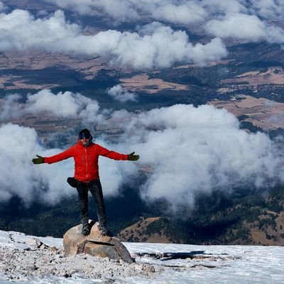 Por el río soy el río y por la montaña, la montaña.