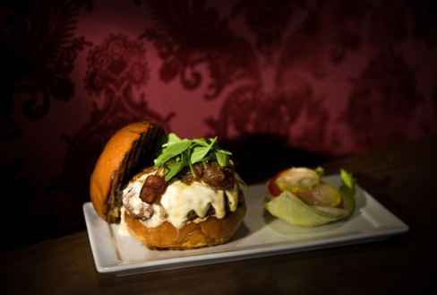 25Degrees_HB's profile picture. Twenty-five degrees , whose name refers to the temperature difference between a medium rare and well-done burger, is an upscale burger and wine bar.