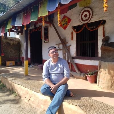 जस्ले जे साेचाेस् अनि जसलाई जे पराेस् सत्य वचन बाेल्ने काेसीस गर्छु ।