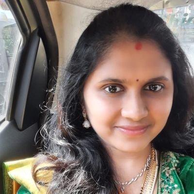 तस्मात्वमुत्तिष्ठ यशो लभस्व
जित्वा शत्रून्भुङ् क्ष्व राज्यं समृद्धम् |
मयैवैते निहता: पूर्वमेव
निमित्तमात्रं भव सव्यसाचिन् |