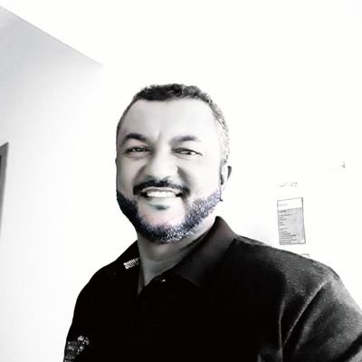 Sempre feliz