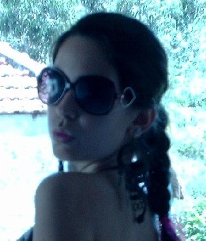 anitflores's profile picture. 