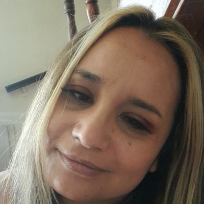 mamá de 3, 1 príncipe y 2 princesas guerreras, futuras mujeres empoderadas, múltiples talentos sin oportunidades. Apruebo+convención constituyente.