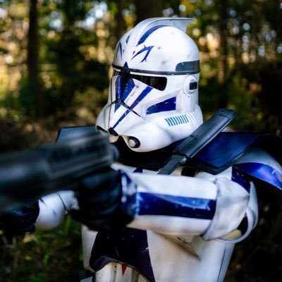 遠い昔、遥か彼方のギャラクシーズエッジに行った男 Twitterの機能使いこなせてないマン 忘れん坊将軍 ライフワーク 映画鑑賞、ホットトイズ・ブラックシリーズ・フィギュア集め、忘れ癖 コス ジェダイ ジャンゴ #MandalorianJapan #零分隊