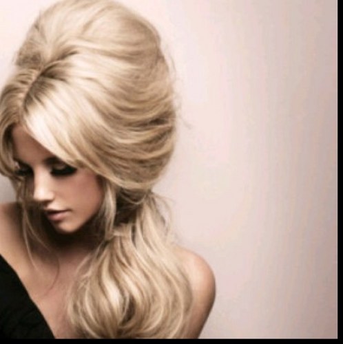 HalfBloodChloe's profile picture. Daughter of Hades. Don't mess with me. I love badass guys and I'm single ;)!