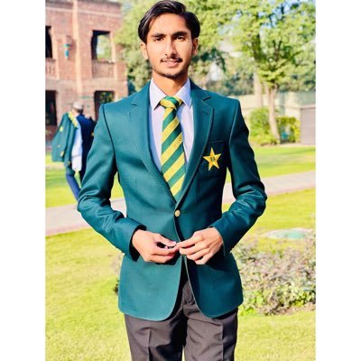 Always hope but never expect,Pakistan U19 Player 🇵🇰❤️@punjabcentral ll @therealpcb ll Bahawalpur Royals @Thepjlofficial ||