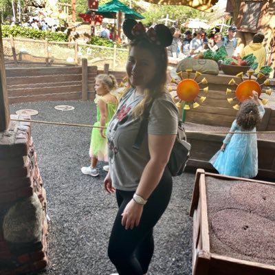 laurenruccatano's profile picture. 