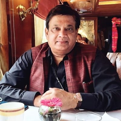 Media professional.Story teller. Chef- Kayasth Cuisine. Passionate for Urdu Poetry.RT not endorsment. Views prsl.