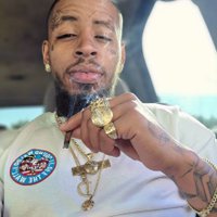 Eastie Capone (@freakycaponee) 's Twitter Profile