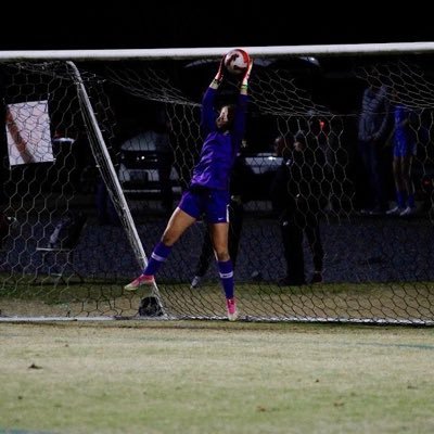 AHS 24 | ⚽️ @realcolosoccer ECNL 5’10” GK #0 |🥍 @ahsglax2022 #10 | Army West Point  Women’s Soccer ‘28