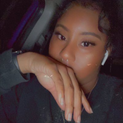 YaNi_ShA's profile picture. #Selfies #beauty #love #family#followback#pisces https://t.co/5sdG4kLfue