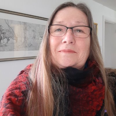 Barbara Saph, Transformational Coach /EFT Trainer/Hypnotist. Become happier and more successful. Training courses or consultations in person or via Zoom.