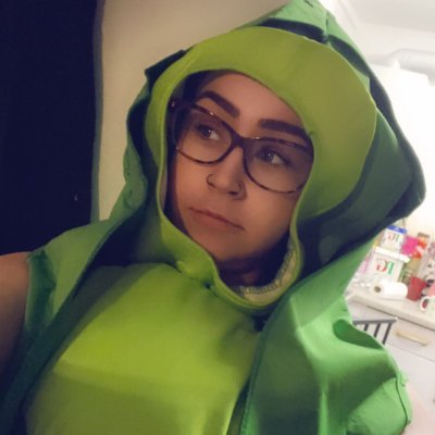 | Twitch Affiliate | Digital Artist | co-founder of @TeamLegetables | Level 33 🤦🏼♀️ | She/They | https://t.co/YPqZJFe1wh |