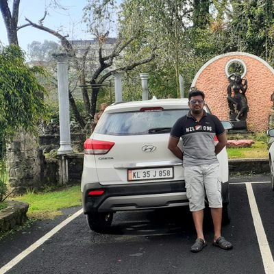 gobisuccess22's profile picture. Belongs to the Dravidian stock.