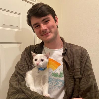 benmakesburgers's profile picture. txst 23