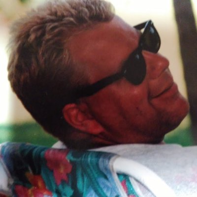 KETA1Kansan's profile picture. Grew up in the city but found peace in the country. Horses scare me.