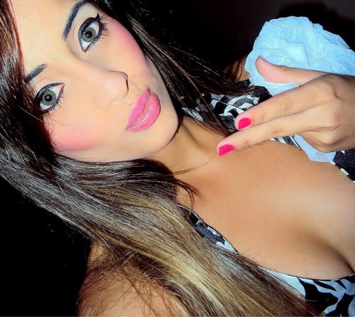 Fã Clube feito para a diva do sertanejo @KarielleGontijo ♥ Since : 29.07.11