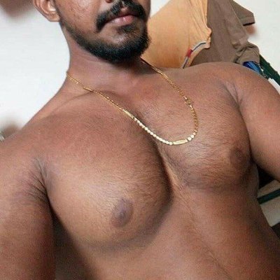 Dggh63364287's profile picture. தமிழன்