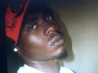im a cool person,laid bck, fun to be around, dnt got tyme for no bs tryin get to my life rite and i got two kids anythin else jst ask
