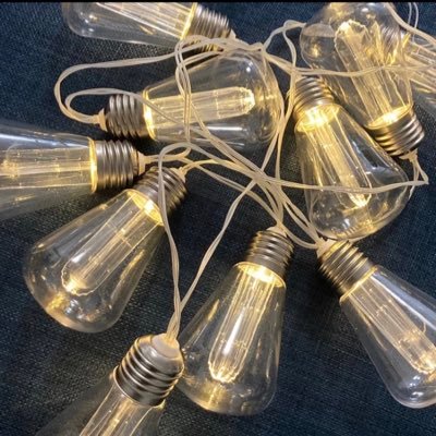 momochi06's profile picture. SPECIAL OTHERS大好き♪ファン歴18年。音楽はジャンル問わず色々聴いてます。好きなアーティスト沢山･･･。気に入った曲はつい買ってしまいＣＤ所持数700枚突破。