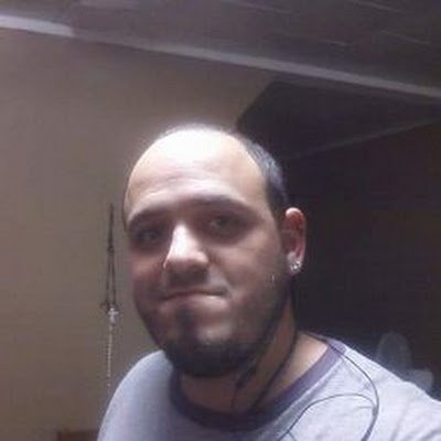 SantosConfesor's profile picture. 