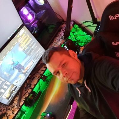 SmoKeZz_GG_'s profile picture. Schaut vorbei  https://t.co/L3VSD3PtYZ