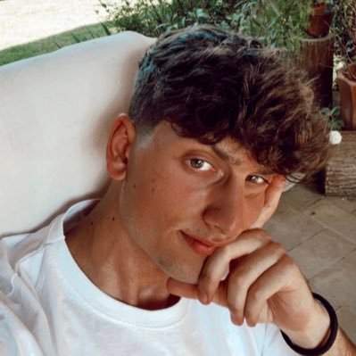 lorenzobellucc7's profile picture. Helper @volt_scripts