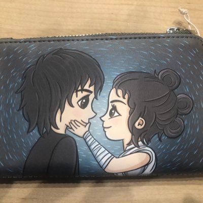 She/Her ✨ Star Wars & DC & Marvel, oh my! 🥰 Jane Austen is a Reylo 🦋 Ben Solo Deserves Better 🦋 I need more space wizards ✨ Chaos Croissant. 🥐 I’m new here.