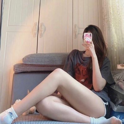 asdz1452's profile picture. 谢谢关注😘哥哥们要曰的话要联系我大号哦这里不回消息的👉 @baicai569 也可以联系我✈️ https://t.co/oZZPQOOzYL 加我请报区域哦，口嗨勿扰😷 下海不容易，请多多支持