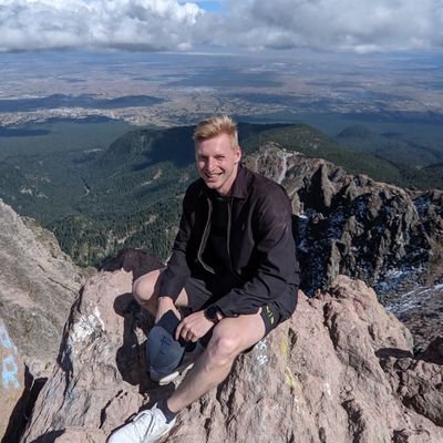 kr3dde's profile picture. holiday hockey player from italy