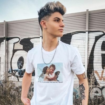 vidsabe's profile picture. Me sigue 
No soy el