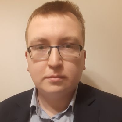 Groundhopper, kanał NIŻSZELIGI TV, początkujący komentator. Redaktor @retrofutbol_pl. W sercu Wisła Kraków.
