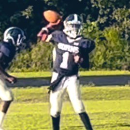 Crishon Overton| 5’ 10 135| 2026 Quarterback| Burns middle|