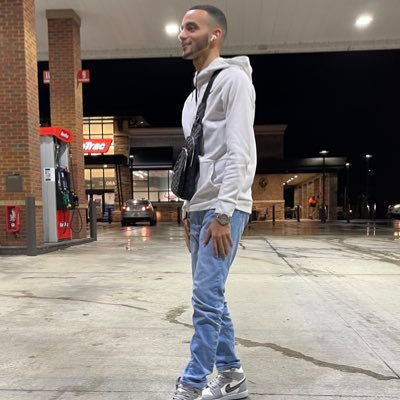 Jesus_2606_'s profile picture. he/him IG: Jesus0626