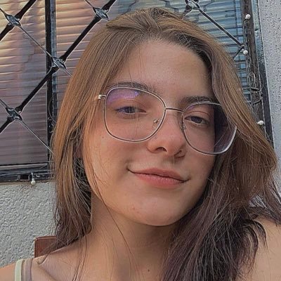 lariiiftn's profile picture. 16y | fn player 💖