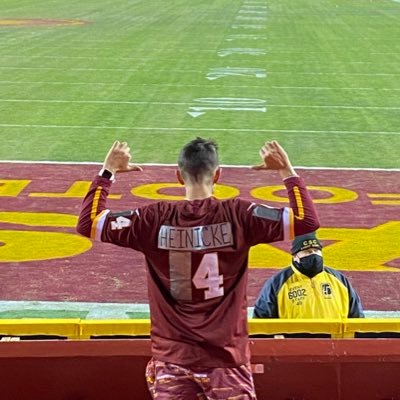 ZEazzzzy's profile picture. 