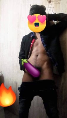 Soy un chico caliente que busca divertirse un poco🥺🤭🤭