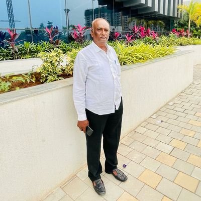 AbReddy_hzbd's profile picture. Drive safely