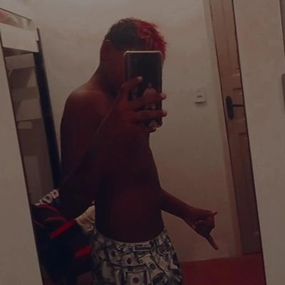 Nome!!! Christian
Namorado!!! Não, queria sim
Id 12
Bairro de Mangaratiba 💪
Fé sempre