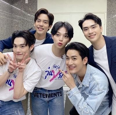 sbfivewins's profile picture. ♡