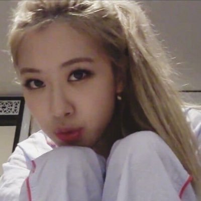 4yangjeongin's profile picture. live laugh love jeongin