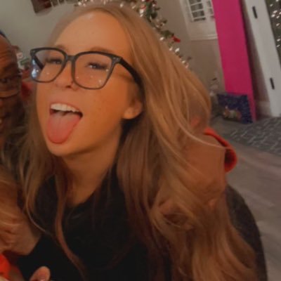 chrissstuhh's profile picture. be kind to one another✌🏽🤍🔮