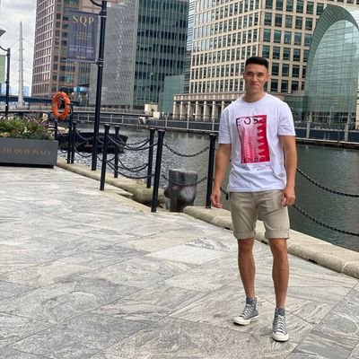 LukeRoberts23's profile picture. 