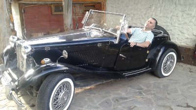 Quien vive preocupado de lo que piensan los demás, acabará haciendo lo que quieren los demás.