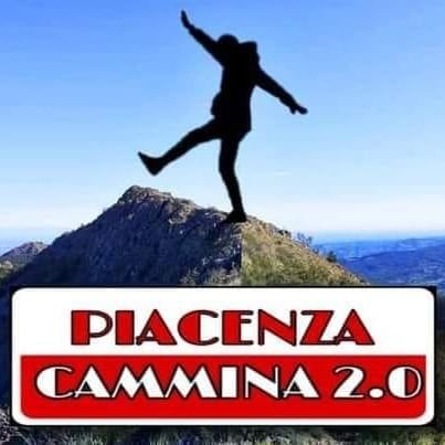 ❌❌Gruppo x persone che amano camminare nella natura. 
Escursioni tutto l'anno,camminate serali,trekking, aperitivi, cene e tante nuove amicizie.❌❌